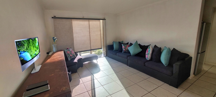 2 Bedroom Property for Sale in Sea Breeze Western Cape